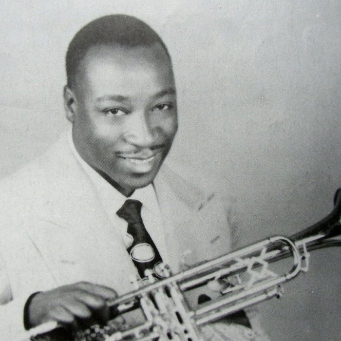 Bartholomew 1562112148